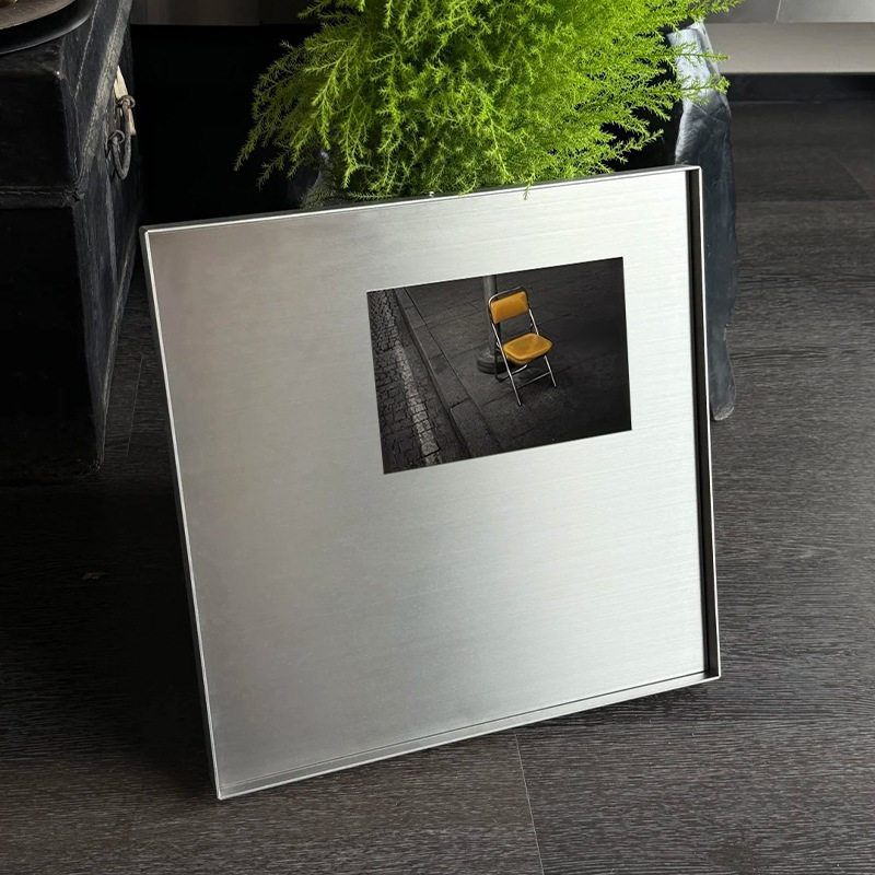 Stainless Steel Square Photo Frame Bauhaus Industrial-style Instagram-inspired Aluminum Alloy Eco-Friendly Silver Wall Hanging