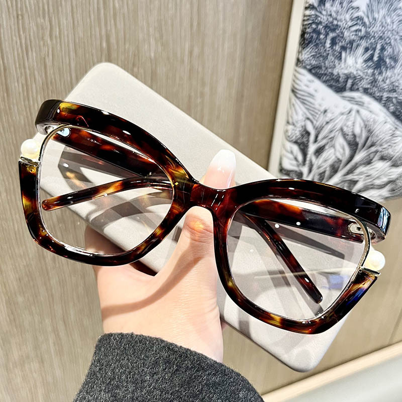 New Cross Border Colorful Large Frame Glasses Frame Pearls Embellished with Ins Cat Eye Glasses rainbow Ladies Mirror